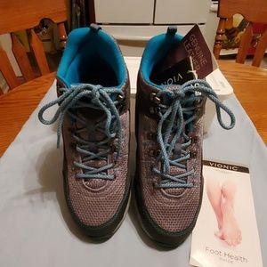 Vionic Cypress Water Resistant Hiking Boots